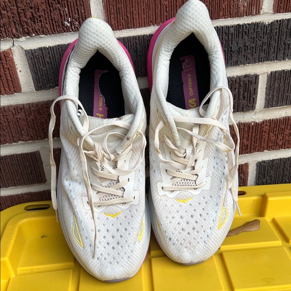 Hoka Women's Cream and Pink Athletic Shoes - Picture 2 of 5
